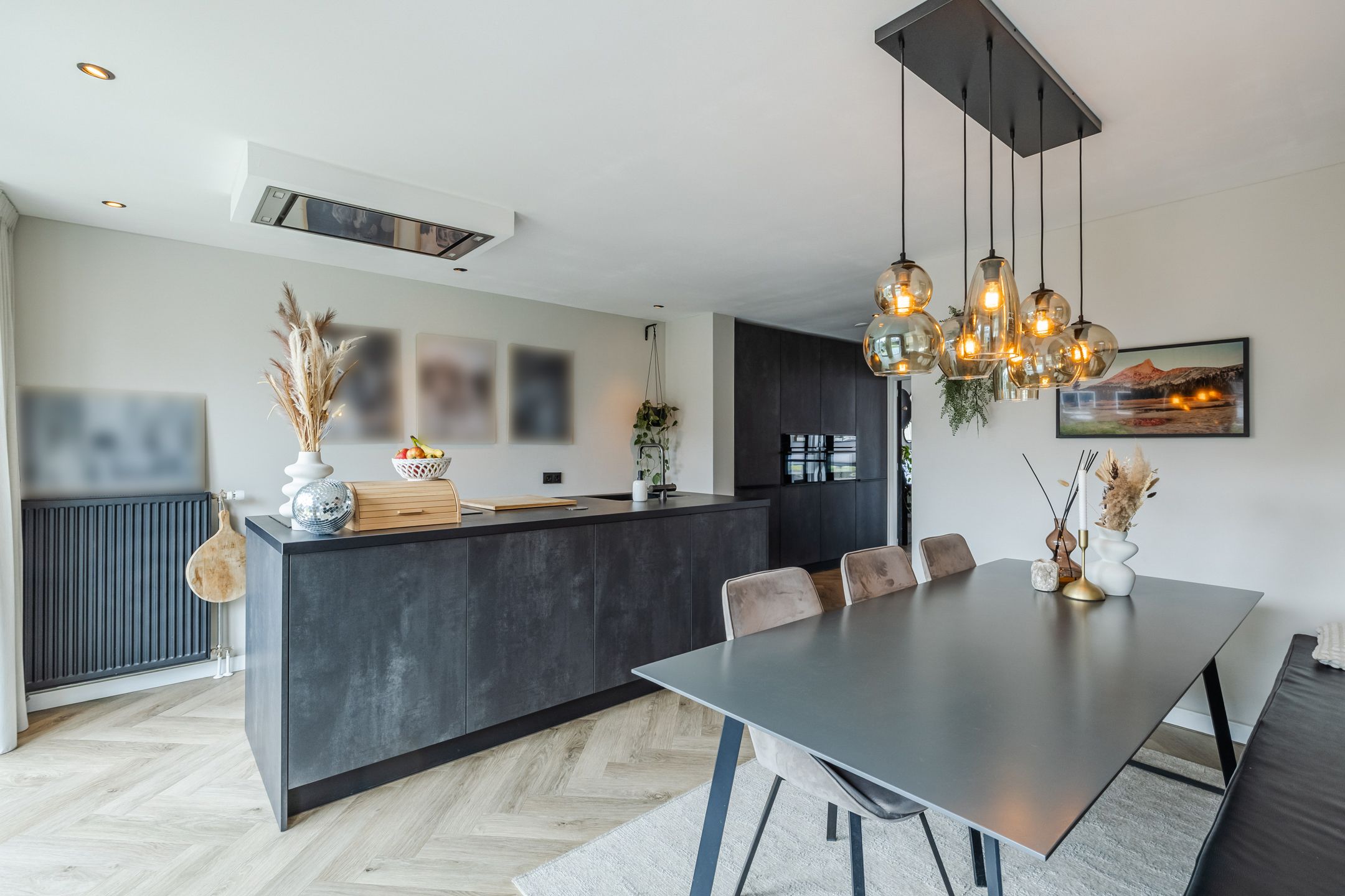 Photo 24 of van Limburg Stirumstraat 79