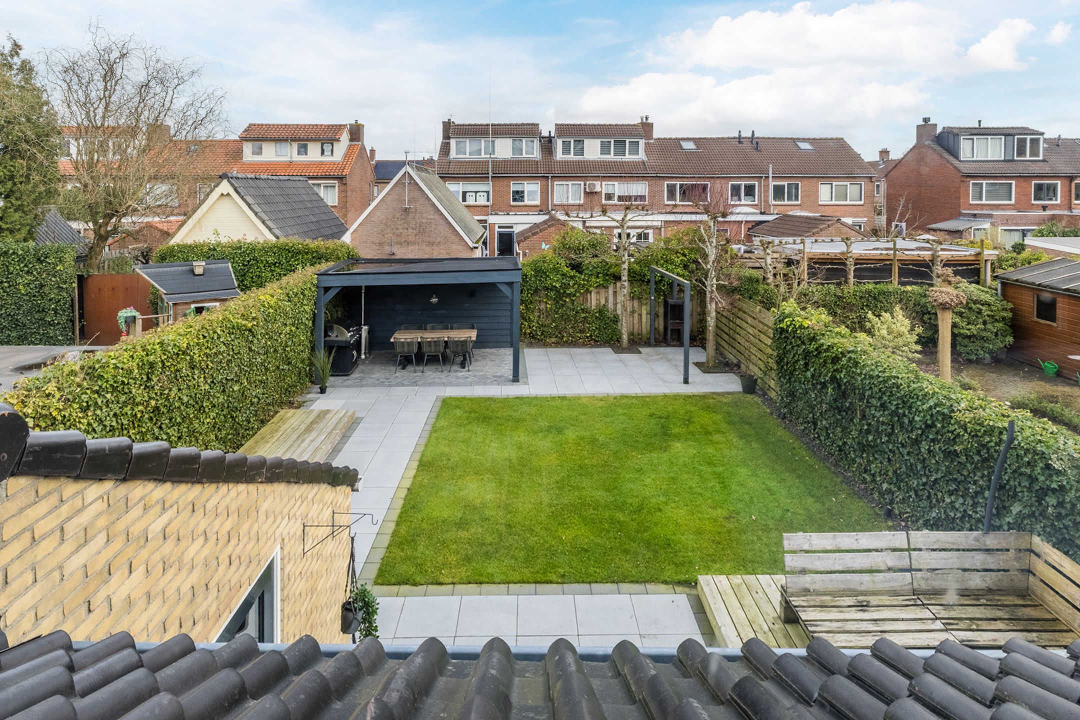 Photo 54 of van Limburg Stirumstraat 79