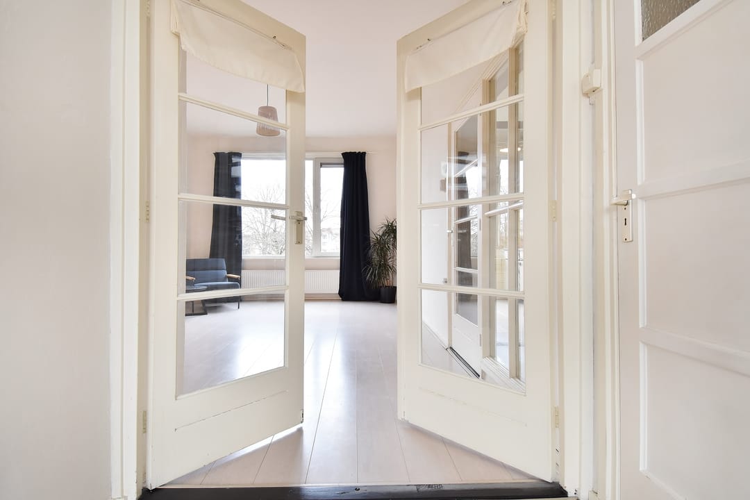 Foto 2 van Woudenbergstraat 125