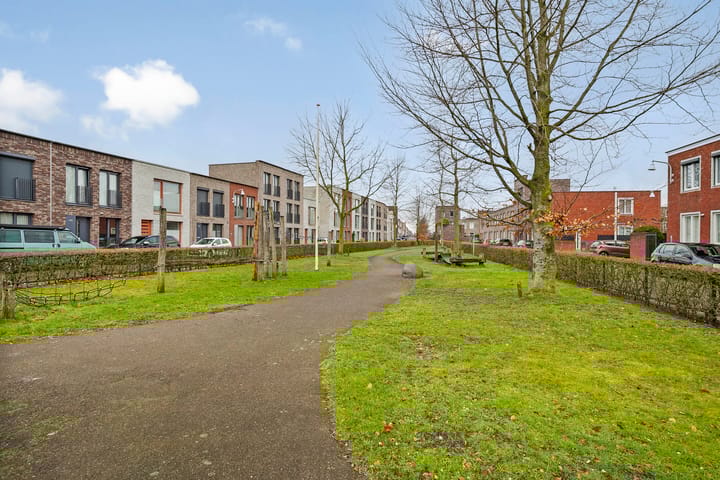 Foto 38 van Hoornplantsoen 48