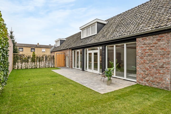 Photo 38 of Burgemeester Geradtsstraat 16