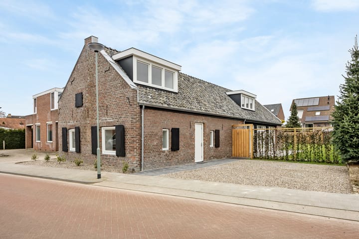 Photo 44 of Burgemeester Geradtsstraat 16