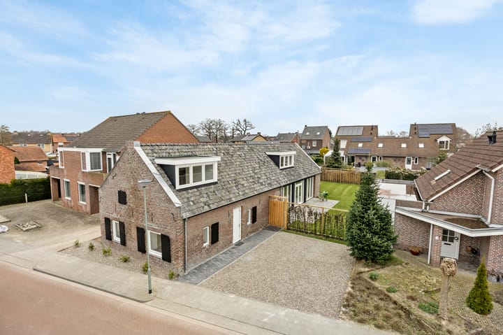 Photo 46 of Burgemeester Geradtsstraat 16