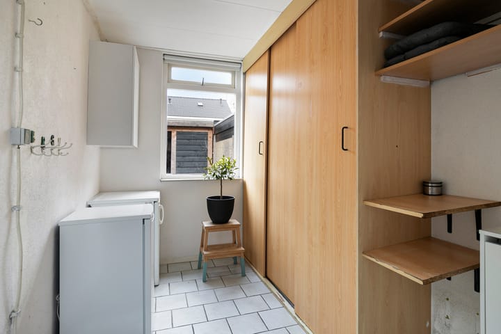 Foto 16 van Narcisstraat 10