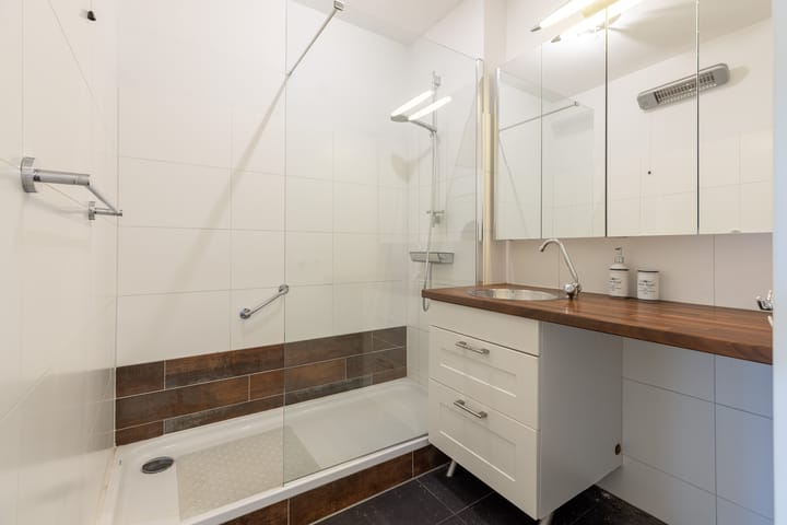 Foto 16 van Amersfoortsestraatweg 9-F002