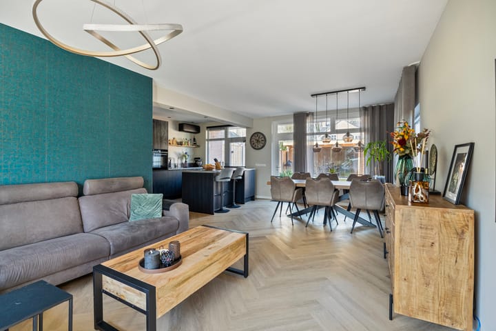 Foto 5 van Valkenierslaan 10