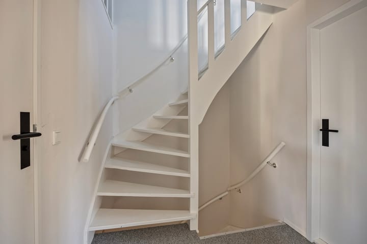 Foto 23 van Valkenierslaan 10