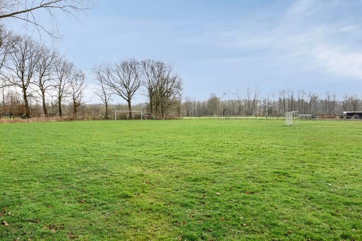 Foto 43 van Valkenierslaan 10