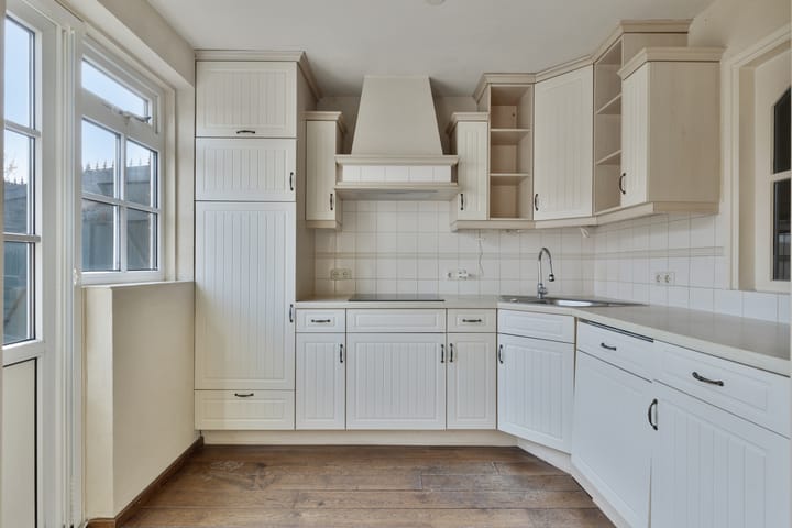 Foto 15 van Luitstraat 28