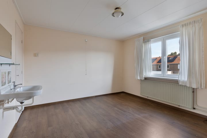 Foto 19 van Luitstraat 28