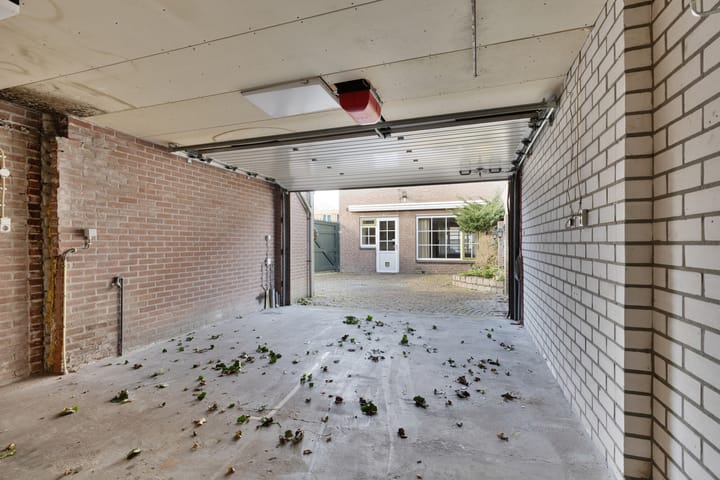 Foto 31 van Luitstraat 28