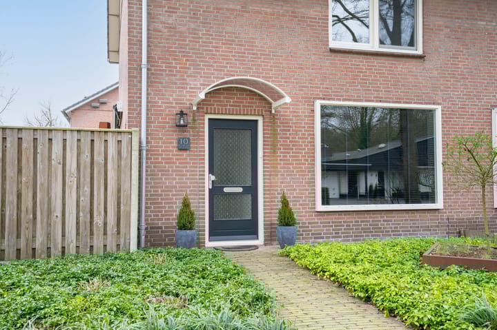 Foto 2 van Randwijk 10