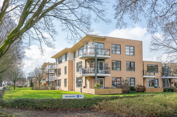 Foto 2 van Den Uylplein 49