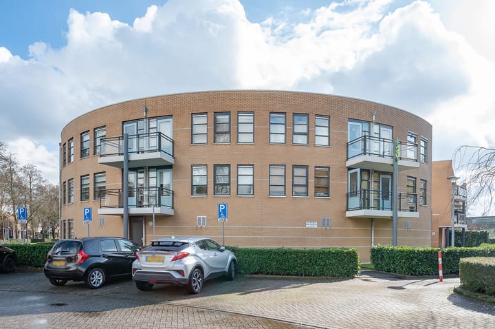 Foto 5 van Den Uylplein 49