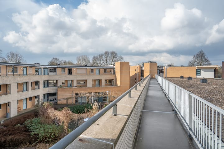 Foto 11 van Den Uylplein 49