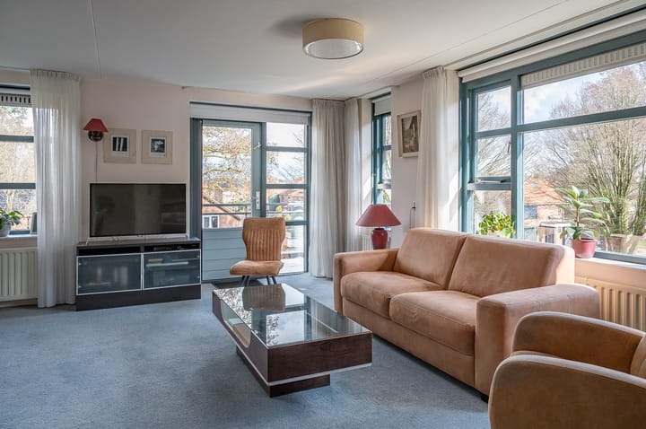 Foto 14 van Den Uylplein 49