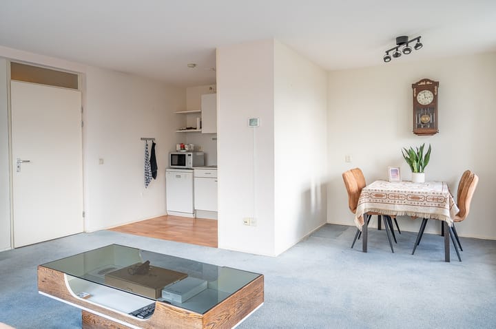 Foto 16 van Den Uylplein 49