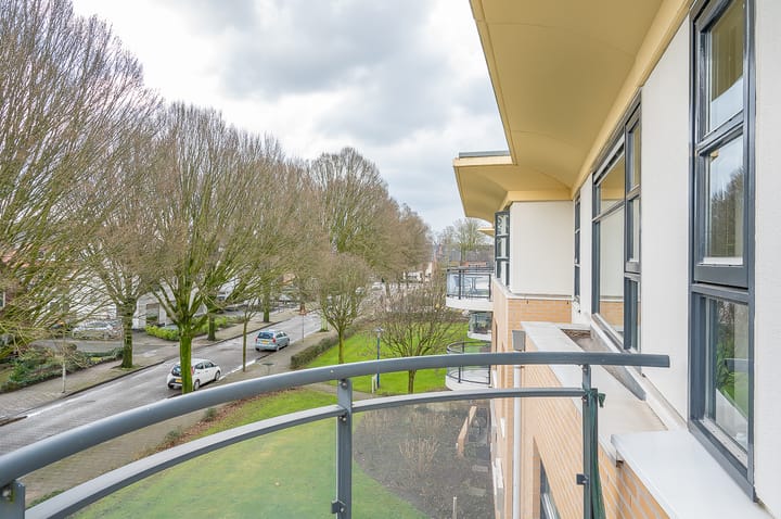 Foto 21 van Den Uylplein 49