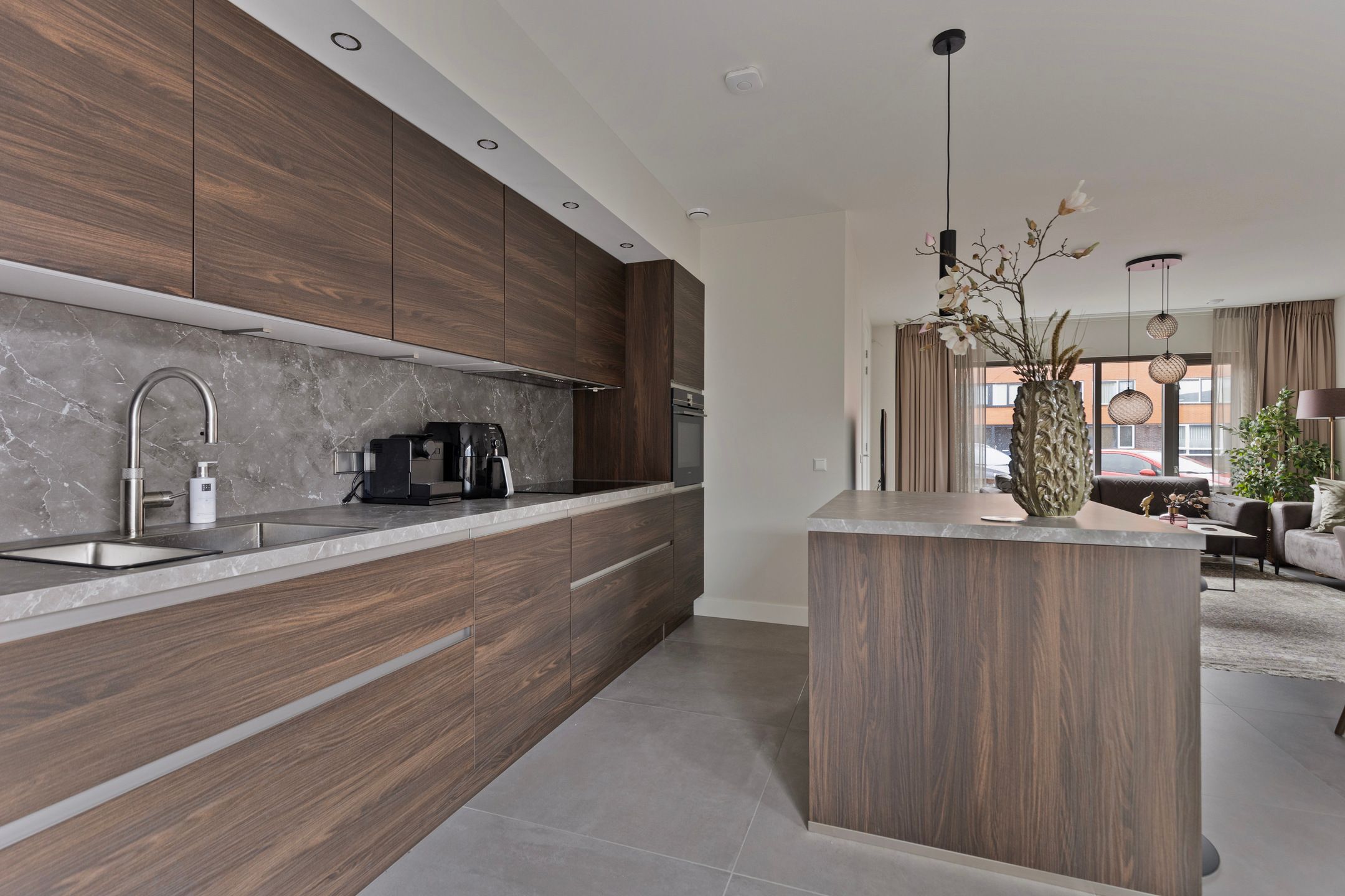 Foto 12 van Amazonelaan 94