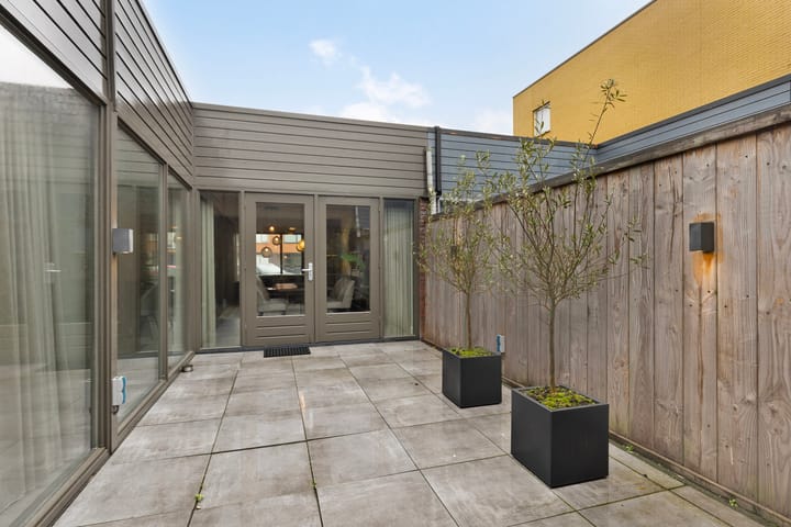 Foto 29 van Amazonelaan 94