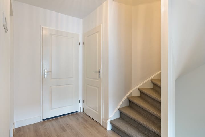 Photo 19 of Van de Hulstlaan 12