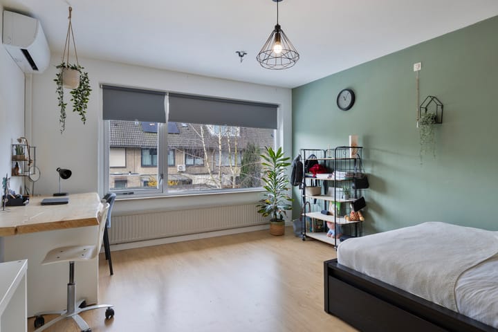 Photo 27 of Van de Hulstlaan 12