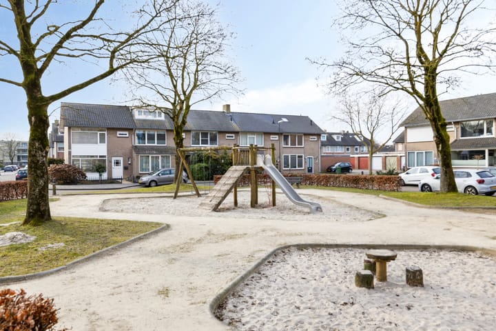 Photo 36 of Van de Hulstlaan 12