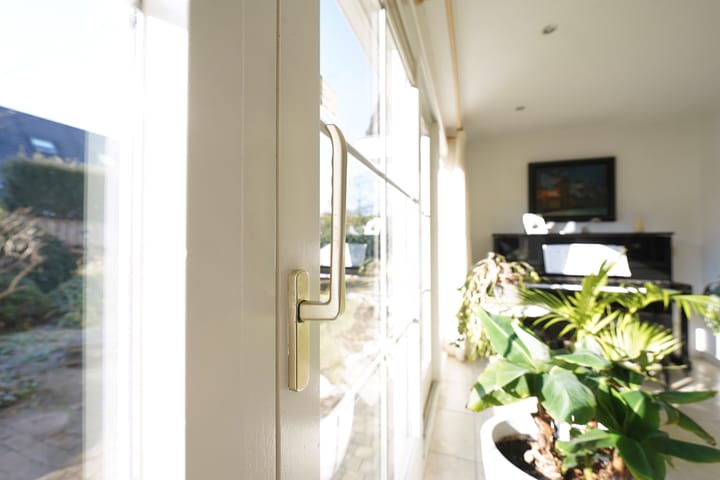 Foto 20 van Mennestraat 73