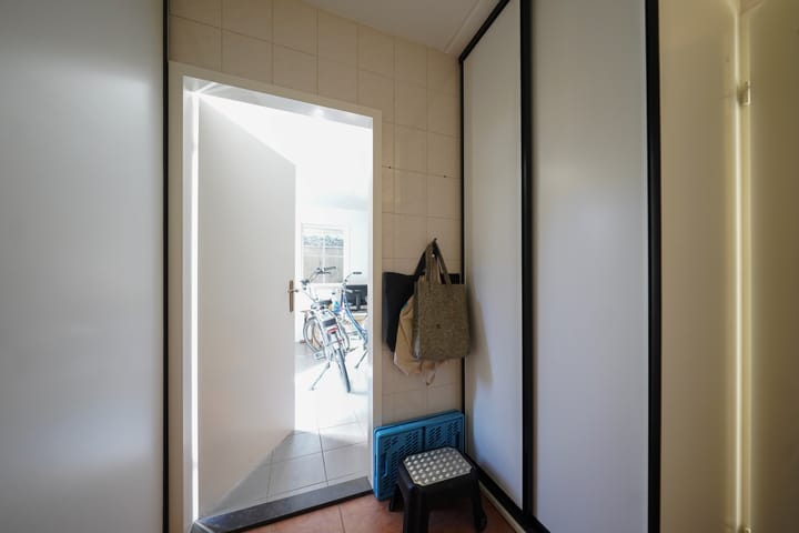 Foto 29 van Mennestraat 73