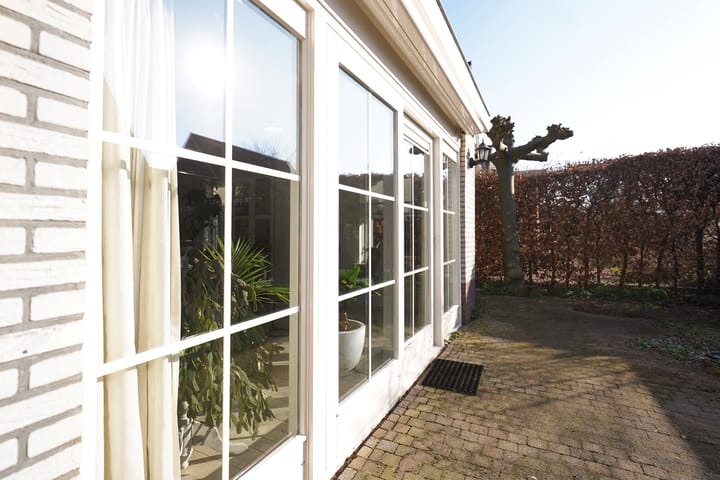 Foto 58 van Mennestraat 73