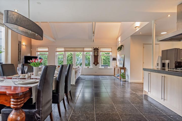 Foto 8 van Dorpsdijk 168