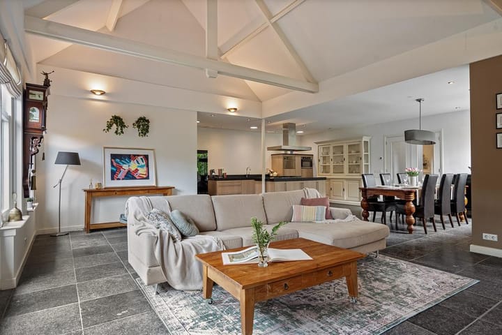 Foto 12 van Dorpsdijk 168