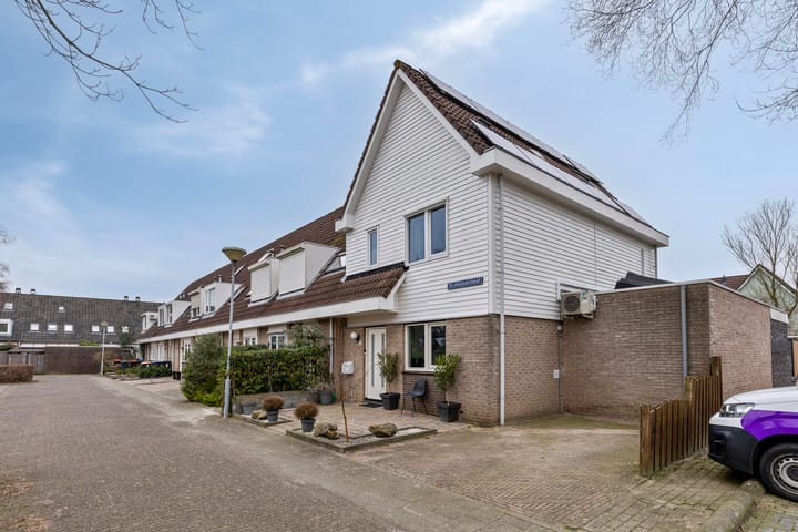 Foto 2 van To Janssenstraat 1