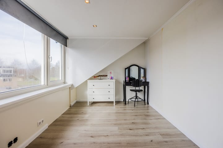 Foto 25 van Komeet 22