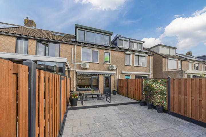 Foto 33 van Komeet 22