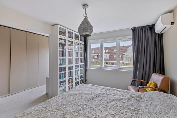 Foto 24 van To Janssenstraat 1