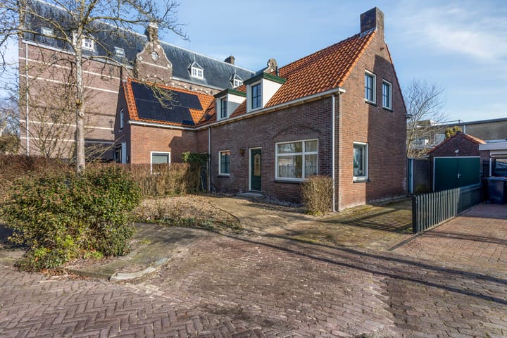 Foto 27 van Johan Messchaertstraat 9