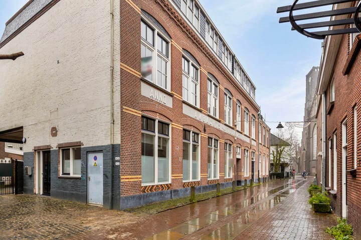 Photo 23 of Monsterstraat 4-I