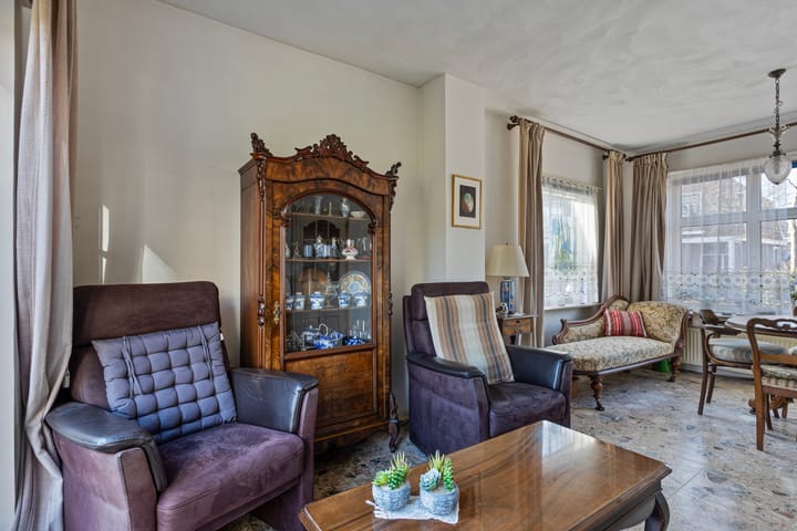 Foto 6 van Johan Messchaertstraat 9