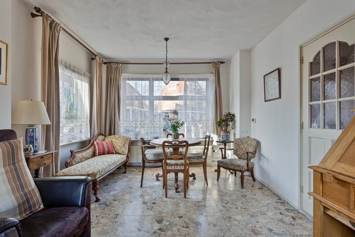 Foto 3 van Johan Messchaertstraat 9