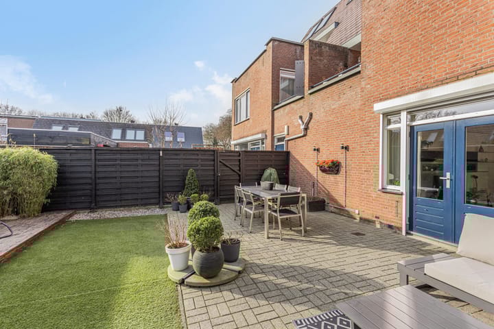 Photo 17 of Mandelborg 1-A