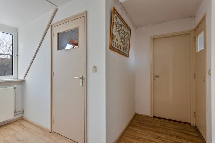 Foto 13 van Johan Messchaertstraat 9