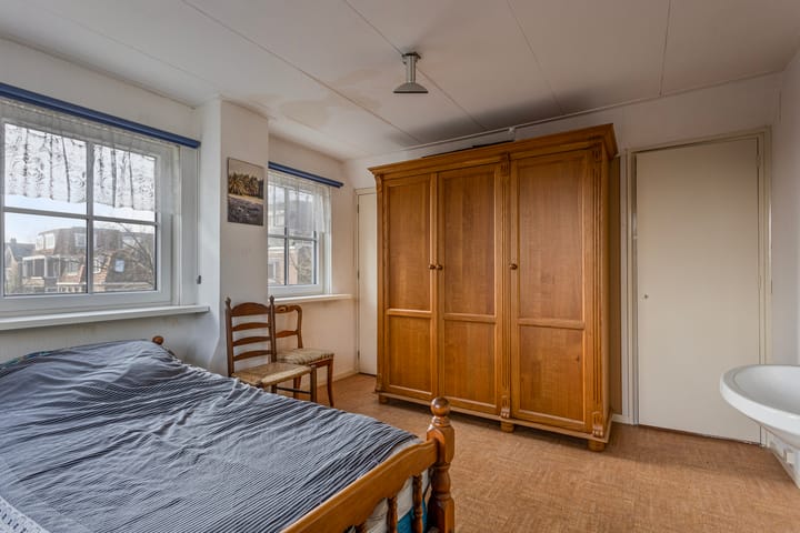 Foto 16 van Johan Messchaertstraat 9