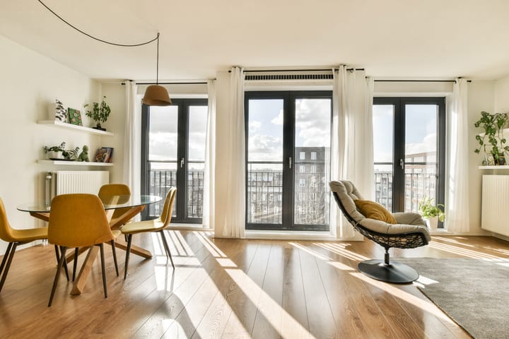 Foto 2 van Julius Pergerstraat 81