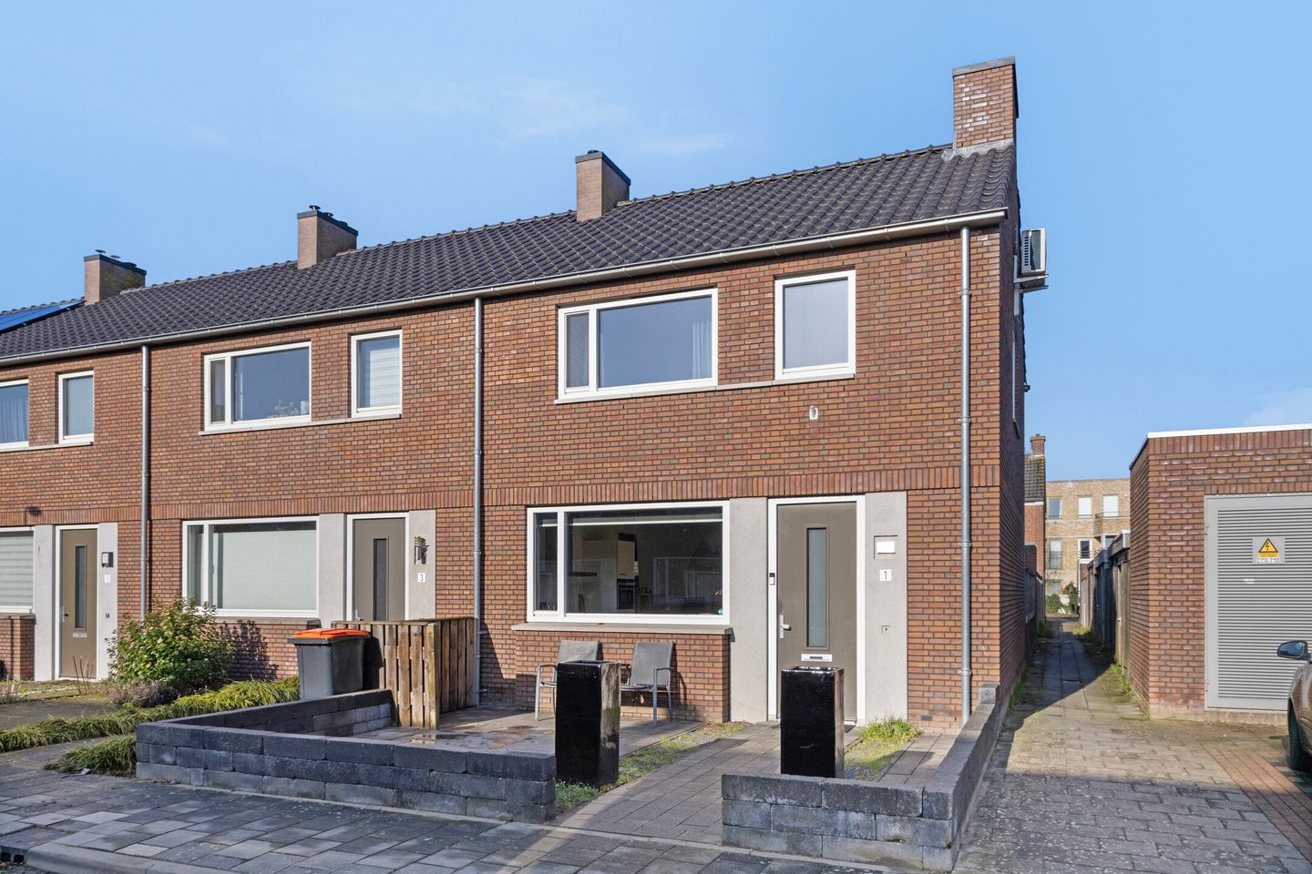 Foto 1 van Egbert Kortenaerstraat 1