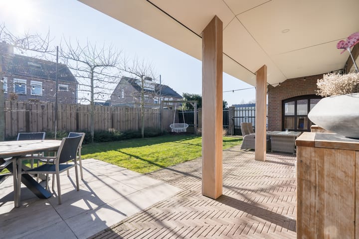 Foto 40 van Buizerdstraat 6