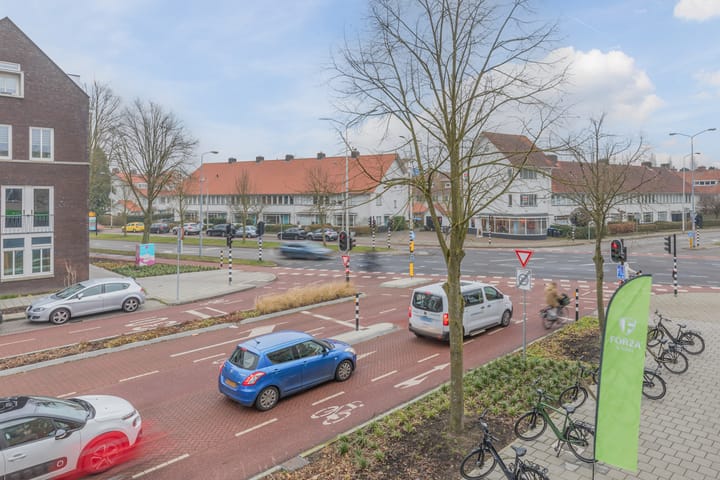 Foto 3 van Gabriël Metsulaan 54