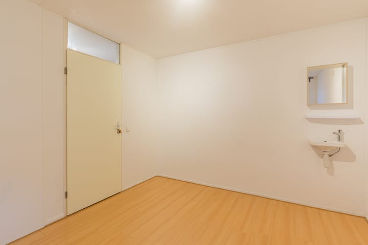 Foto 10 van Gabriël Metsulaan 54