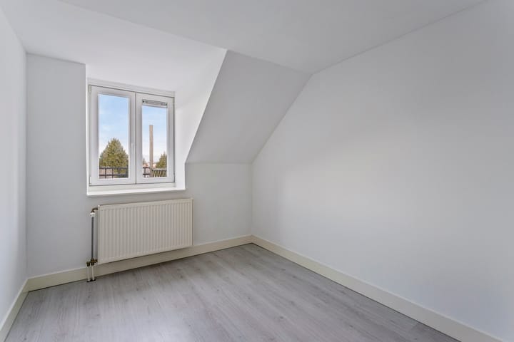 Foto 11 van Tinelstraat 14-B