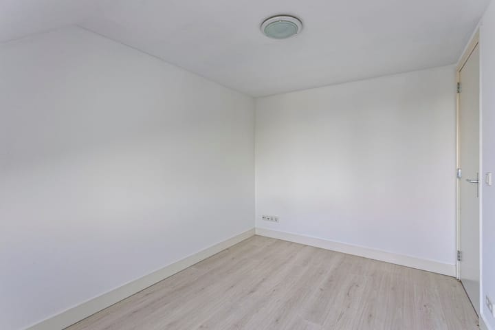 Foto 12 van Tinelstraat 14-B